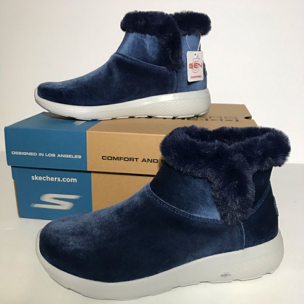 Skechers GOWalk So Soft Velvet Chugga Boots